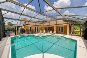 514 - Make Yourself at Home on our Private Pool Deck with Spa
